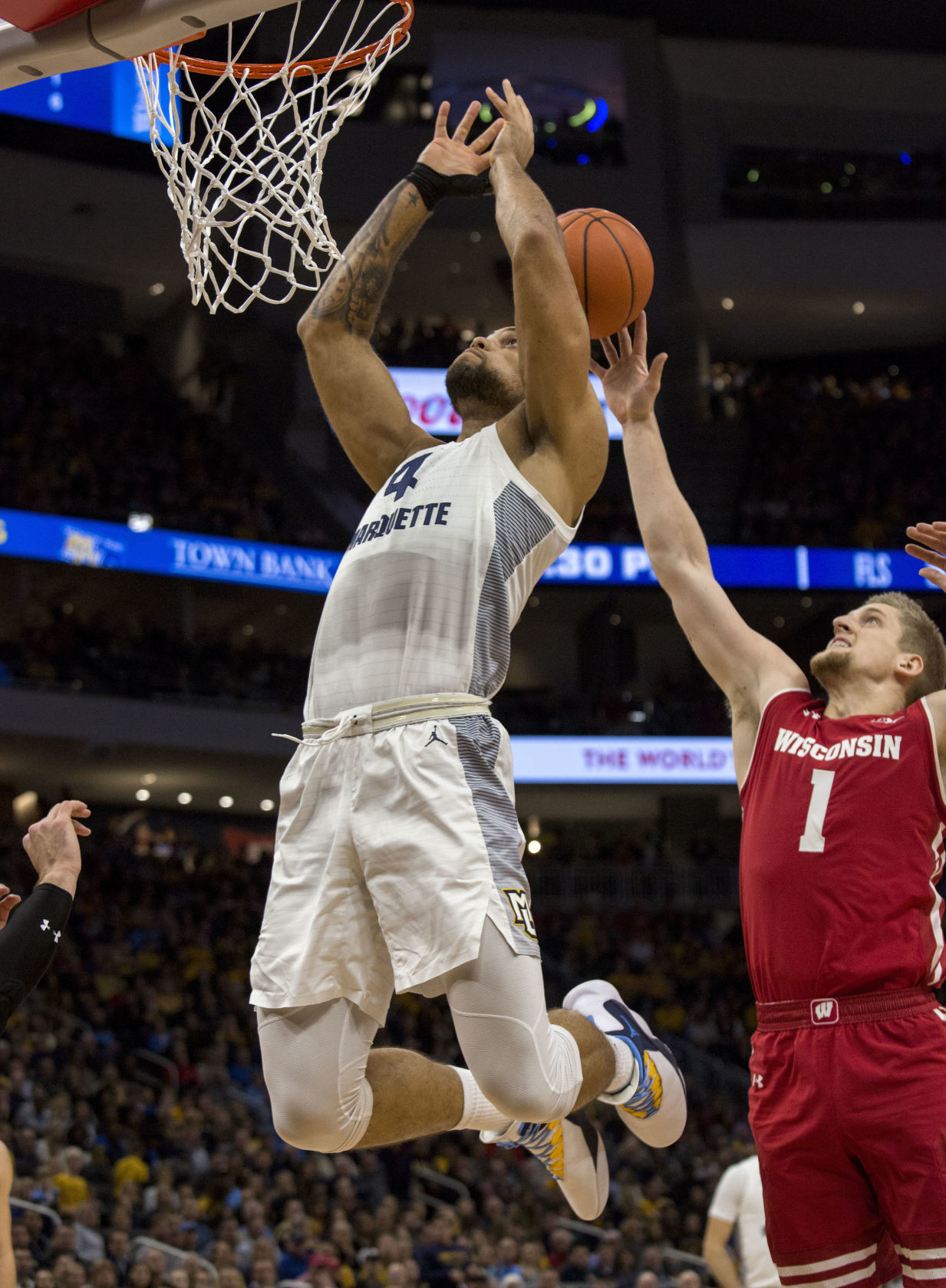Golden Eagles 74, Badgers 69 (OT)